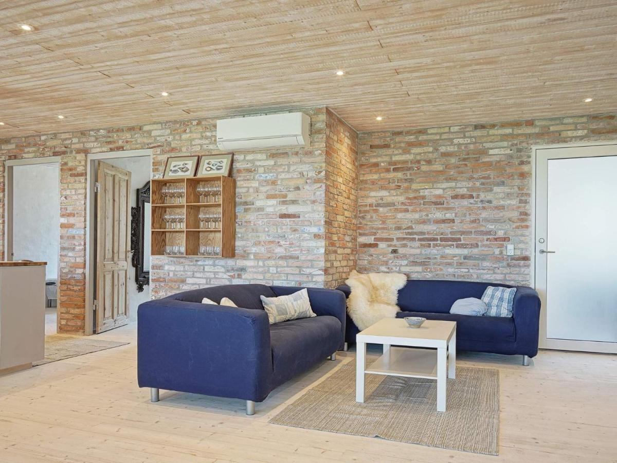 6 Person Holiday Home In Svaneke Eksteriør billede